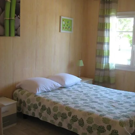 De La Garenne Daire *